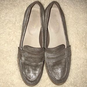 Seychelles Metallic Pewter Tigers Eye Loafer